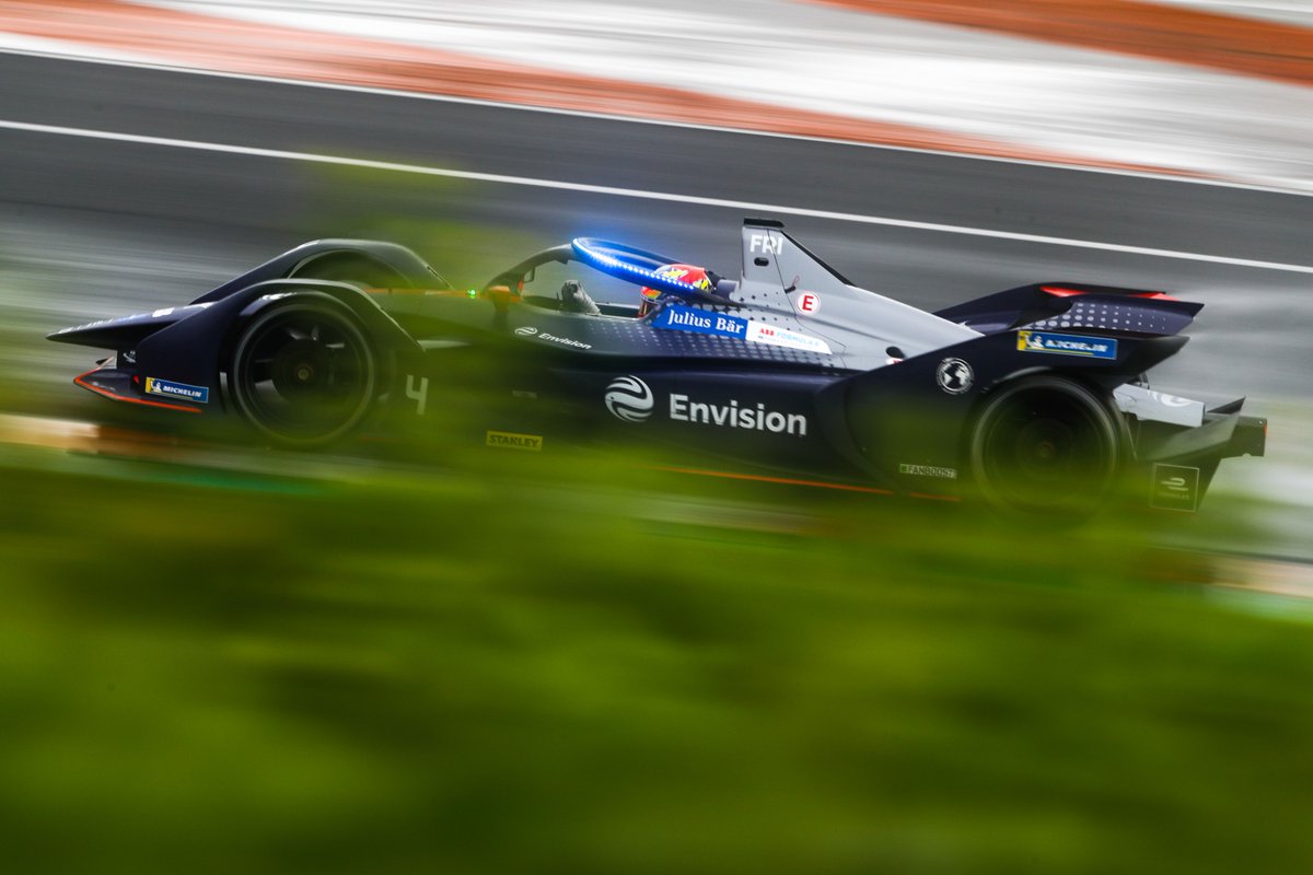 Rowland menggantikan Albon di Nissan untuk tes FE di tengah hubungan Toro Rosso F1