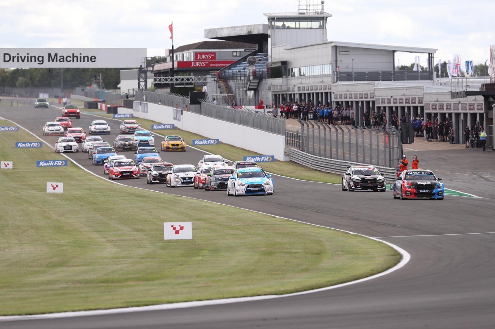 BTCC Donington Park: Cammish wins thrilling BTCC opener 
