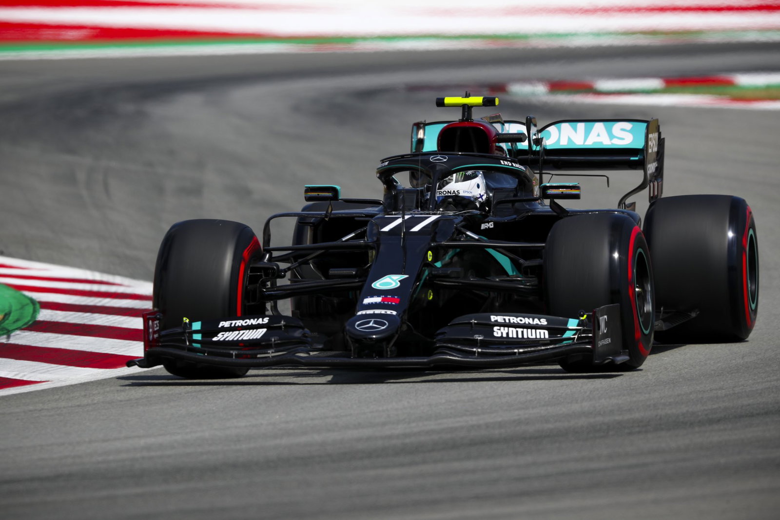 Sergio Perez targeting Max Verstappen attack in F1 Spanish GP start