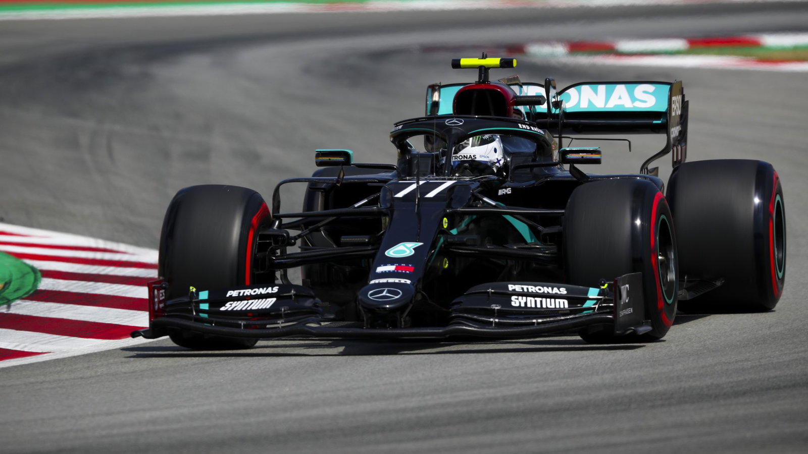 Bottas finds small gap to Hamilton for Spanish GP F1 pole