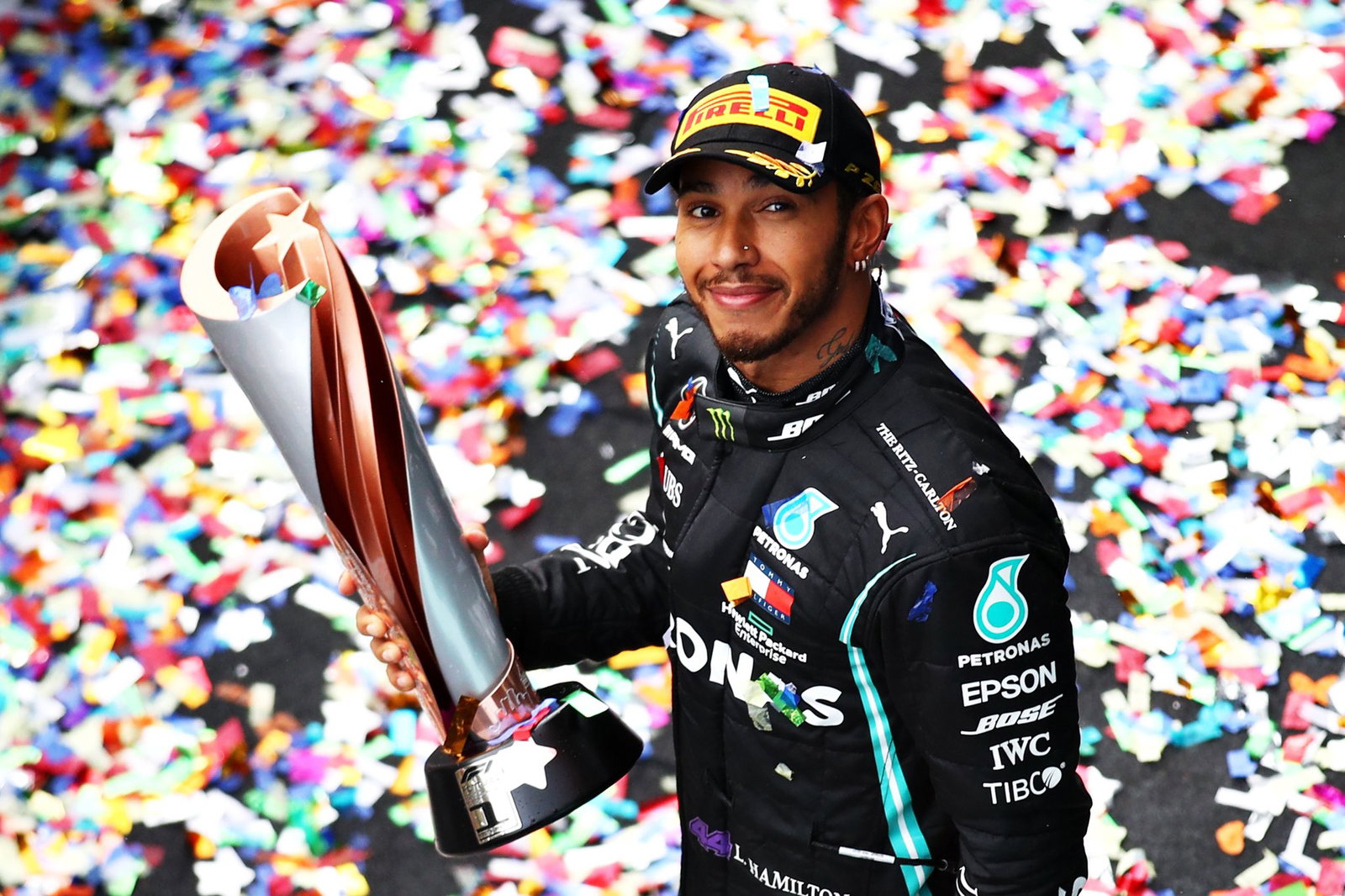 Bos F1 Brawn: Hamilton dan Schumacher berbagi 