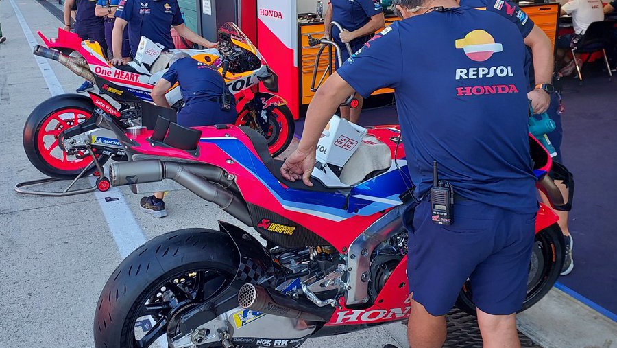 FOTO: Kesibukan Setiap Pabrikan pada Tes MotoGP Misano