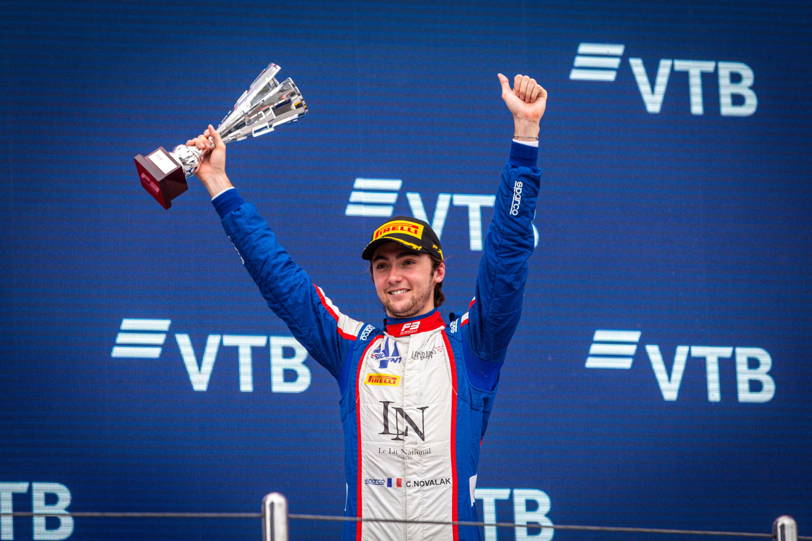 Campos Pertahankan Boschung untuk Musim Formula 2 2022