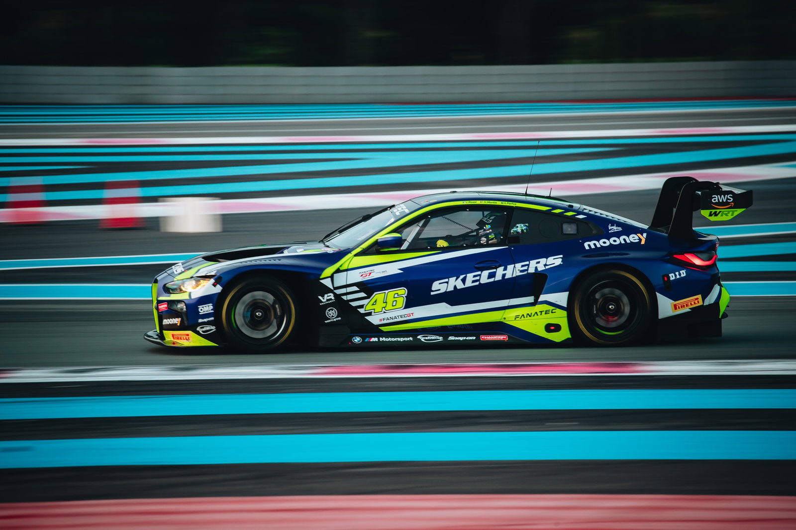 Jorge Lorenzo retires after collision in Porsche Supercup debut
