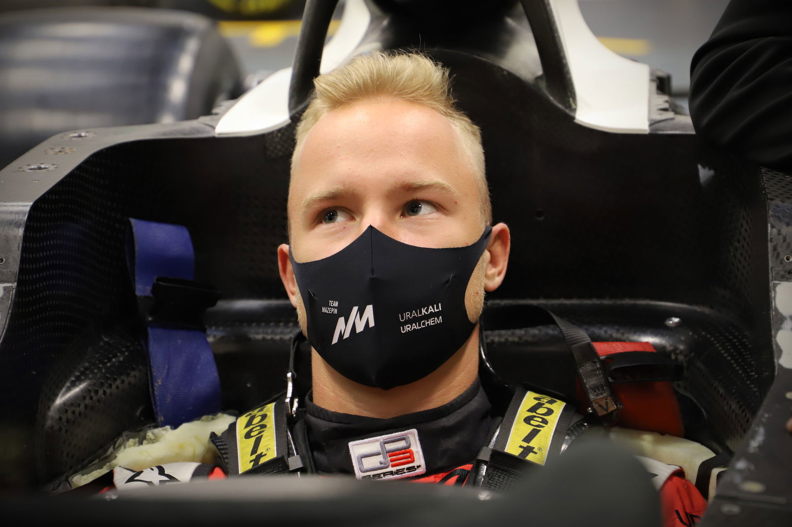 Williams retains Aitken as reserve driver for 2021 F1 season 