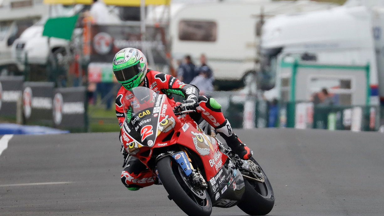 NW200: Irwin in class of his own with Superbike double