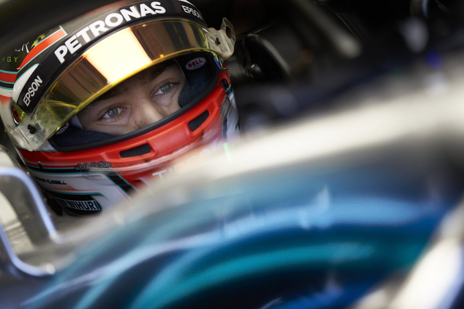 Vettel menilai tidak ada alasan bagi Ferrari untuk memberlakukan pesanan tim pada Raikkonen