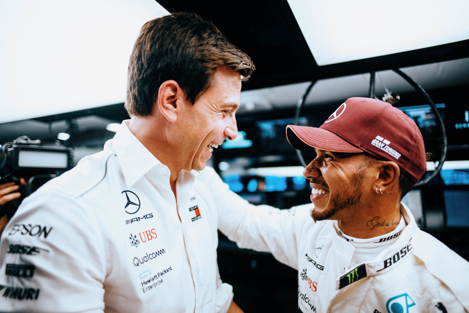 Momen-momen penting yang menentukan perebutan gelar F1 2018 Hamilton dan Vettel