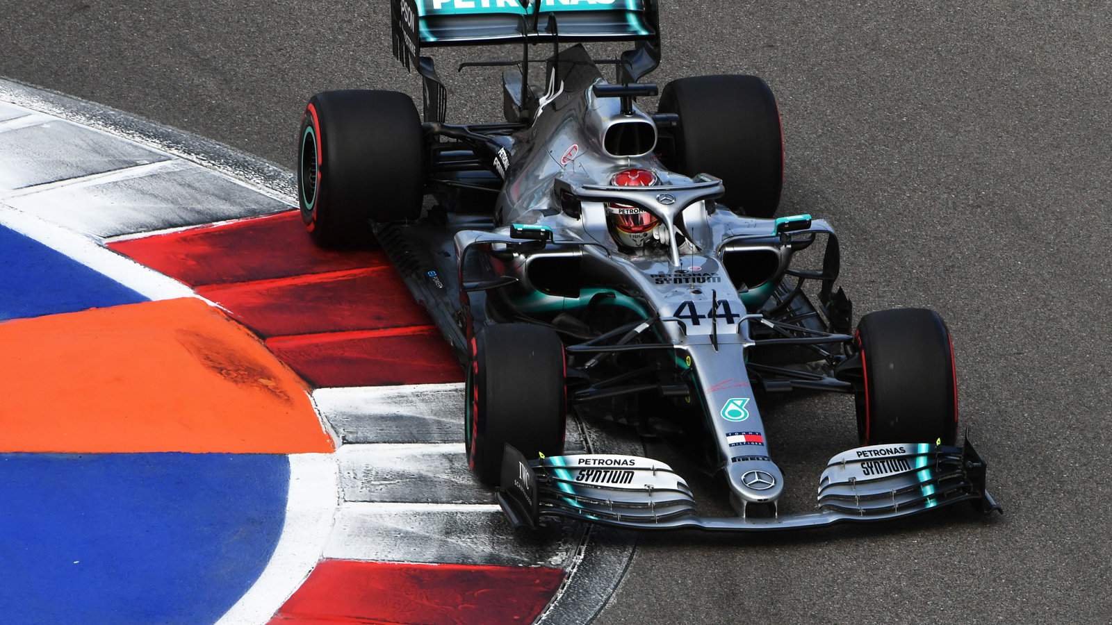 Mercedes akan menjajaki 'sedikit' update mobil F1 2019 di GP Jepang