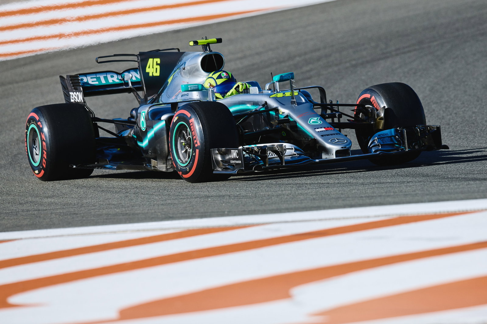MotoGP: Rossi 'teliti' pada debut Mercedes F1