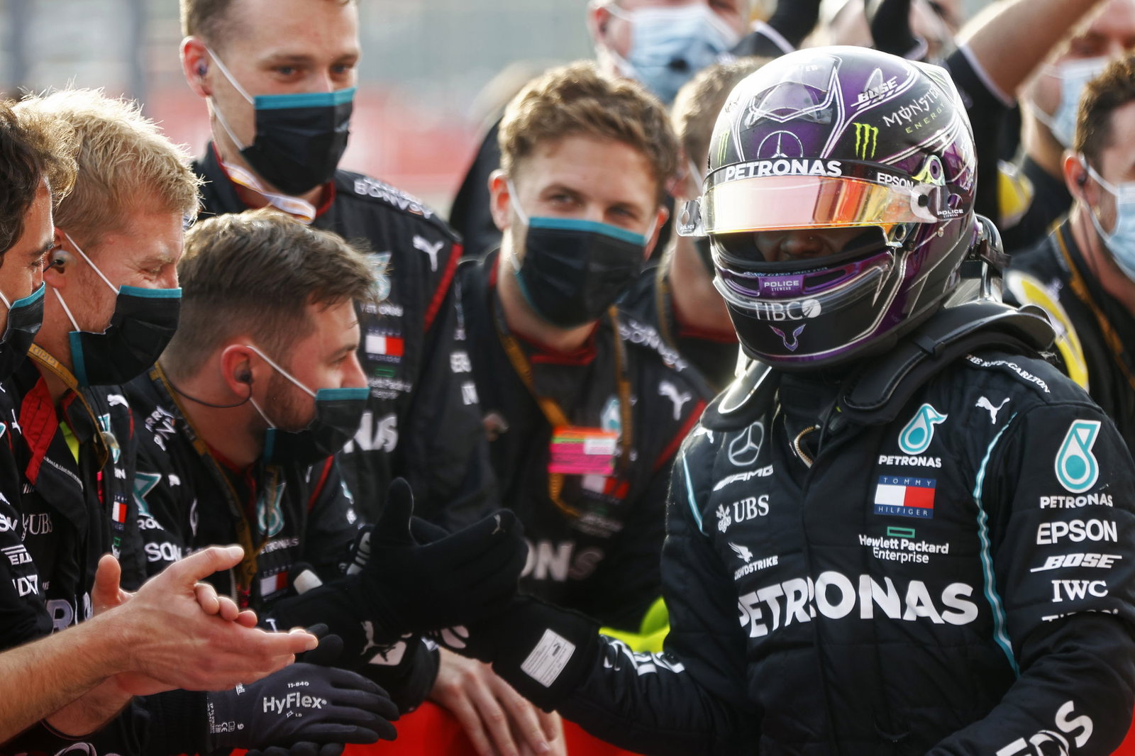 Wolff: Mercedes can add to seventh F1 title if it remains 'motivated'