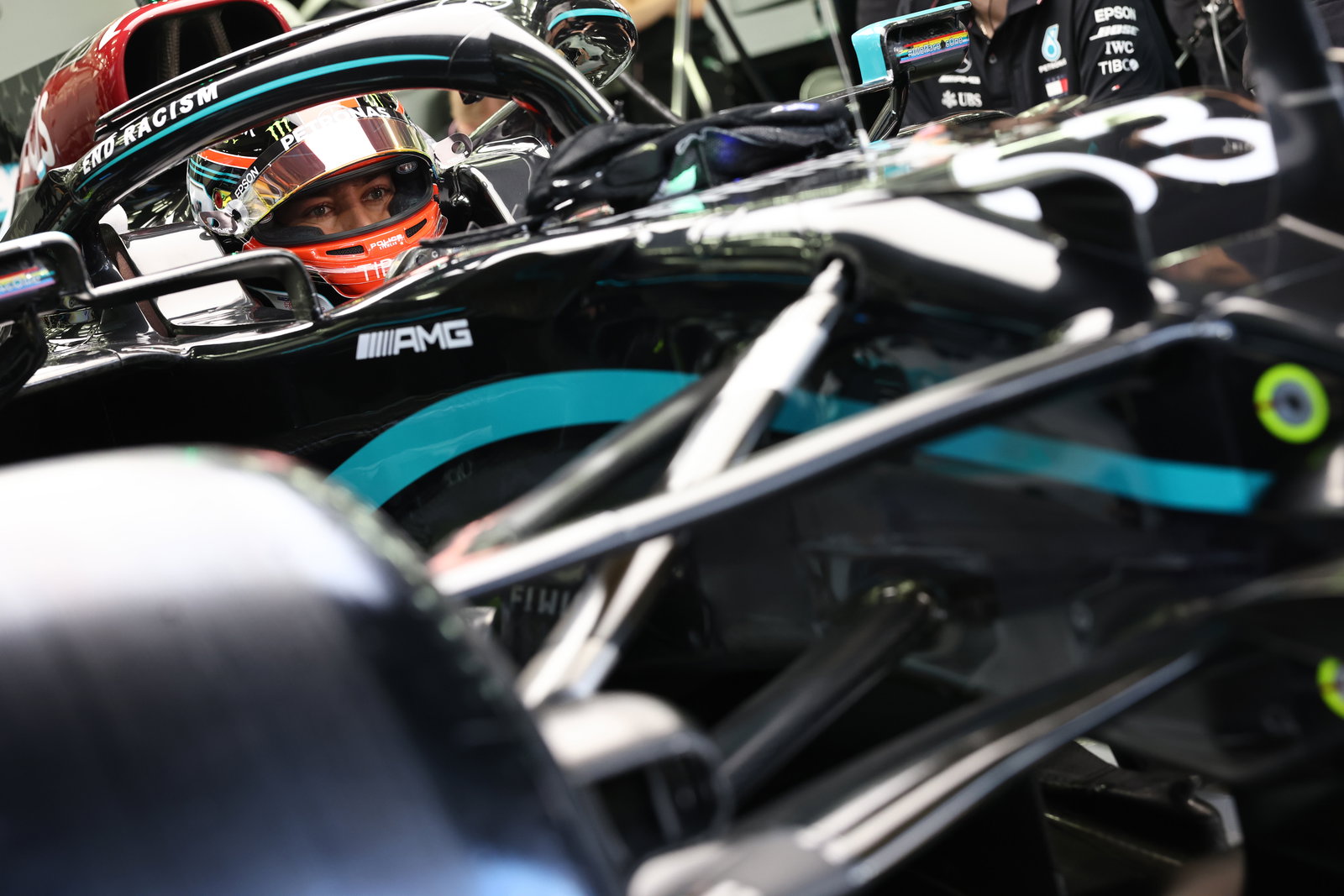 COVID-19 positive Hamilton “not great” - Mercedes F1 boss Wolff
