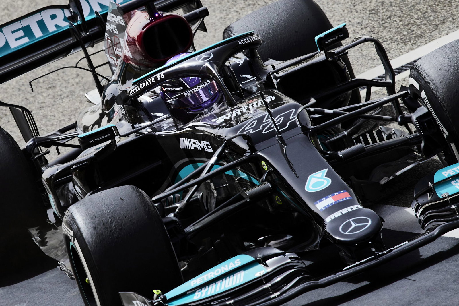 Mercedes found ‘the hair in the soup’ in F1 pre-season test, says Wolff
