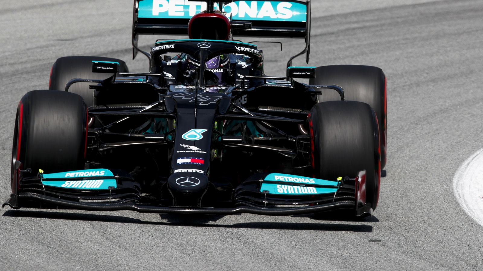 F1 Spanish GP: Hamilton leads Mercedes 1-2 ahead of Leclerc, Red Bull fall back