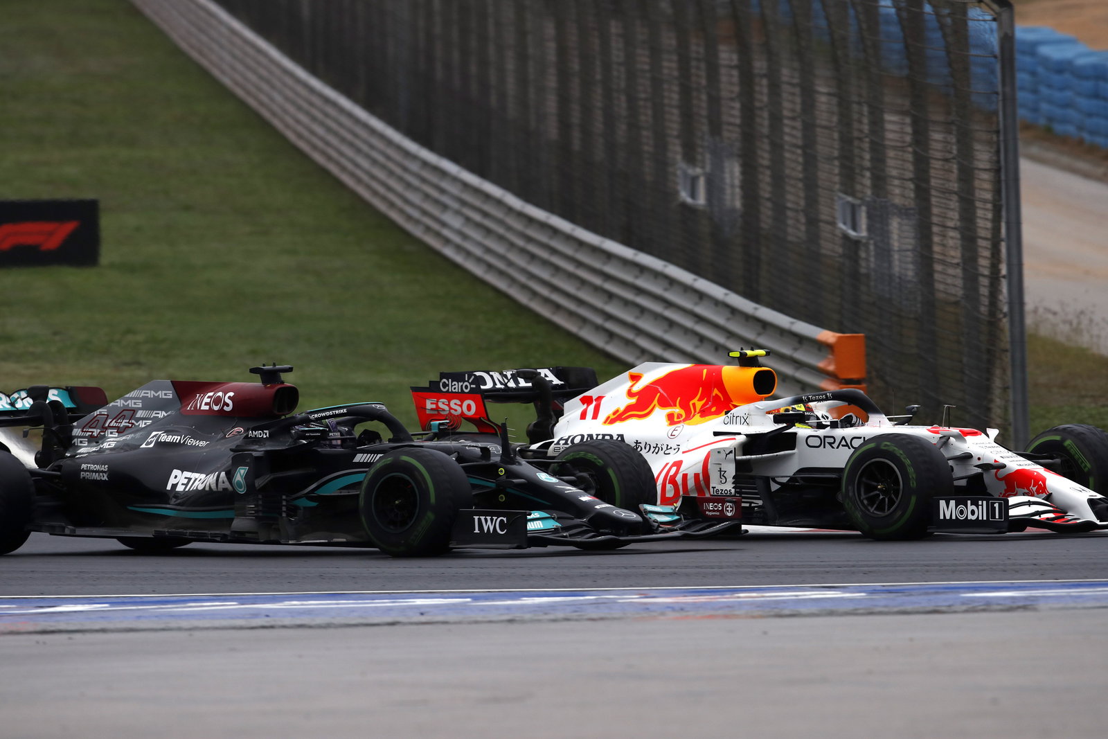 Sainz “can’t be disappointed” with “fun” recovery to P8 from last in F1 Turkey