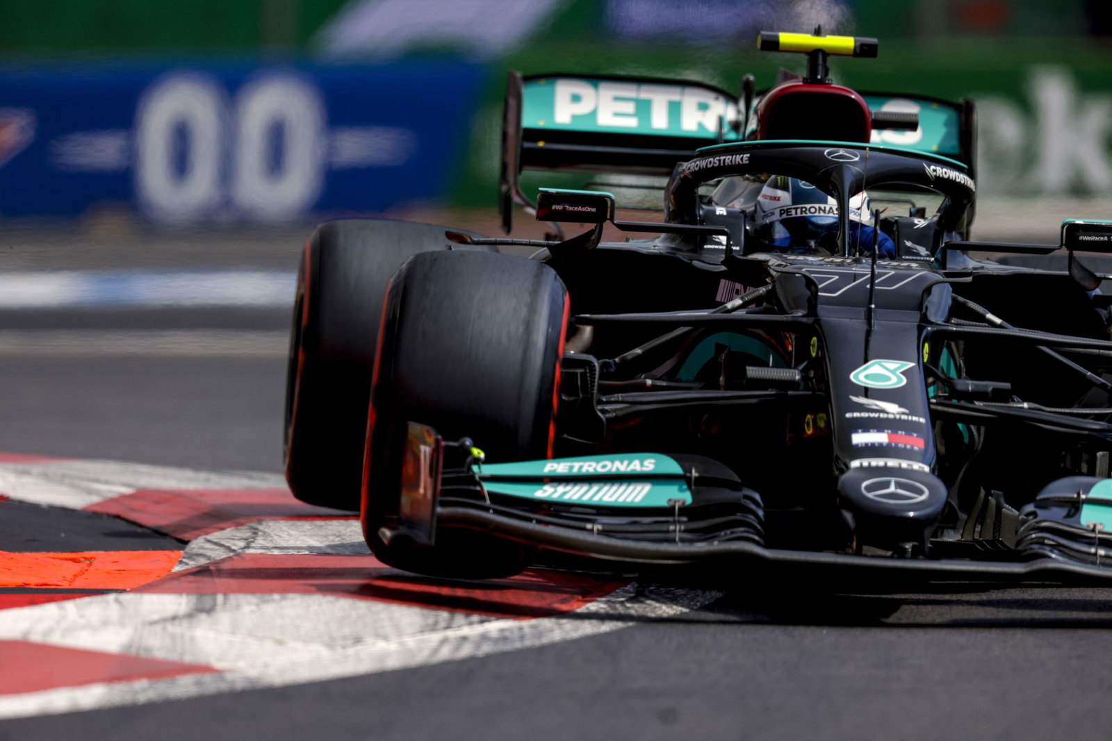Norris joins Tsunoda, Stroll at back of grid after F1 engine change