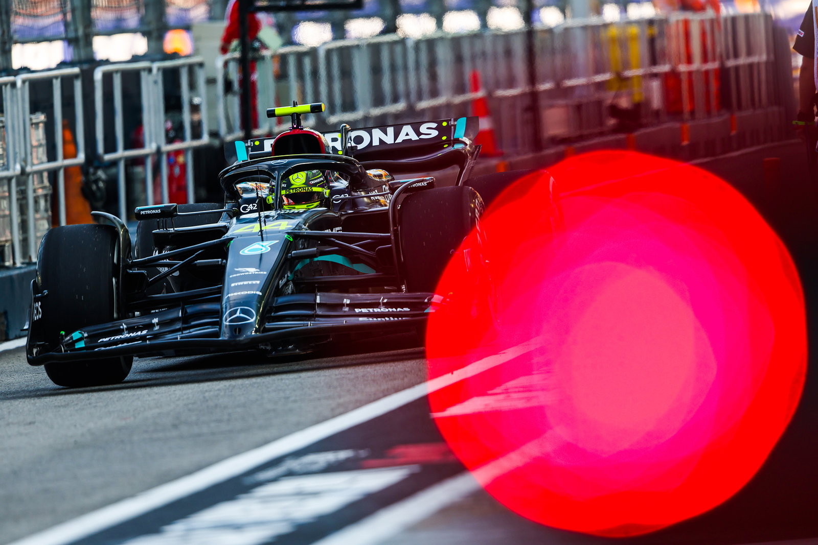Sergio Perez puts Q2 spin down to “under delivery from the engine” in Singapore