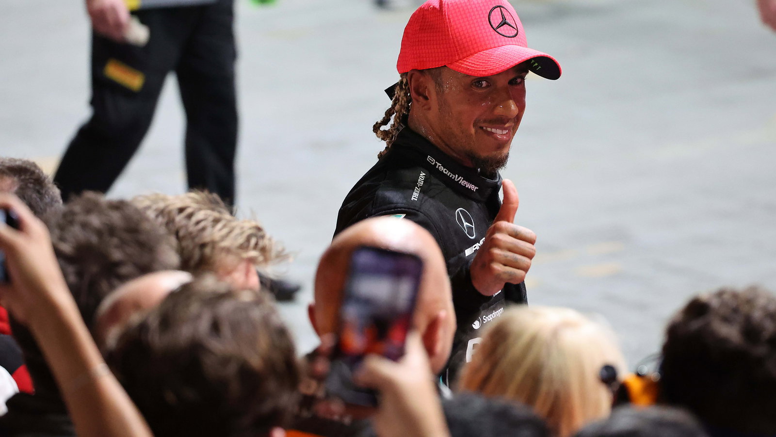 Lewis Hamilton backs ‘phenomenal’ Mercedes F1 teammate George Russell after crash and offers to help him improve