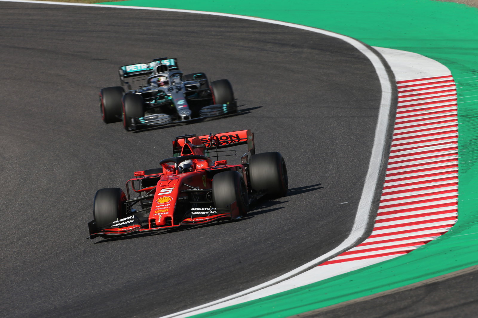 Mercedes mempersembahkan gelar F1 keenam berturut-turut untuk Niki Lauda