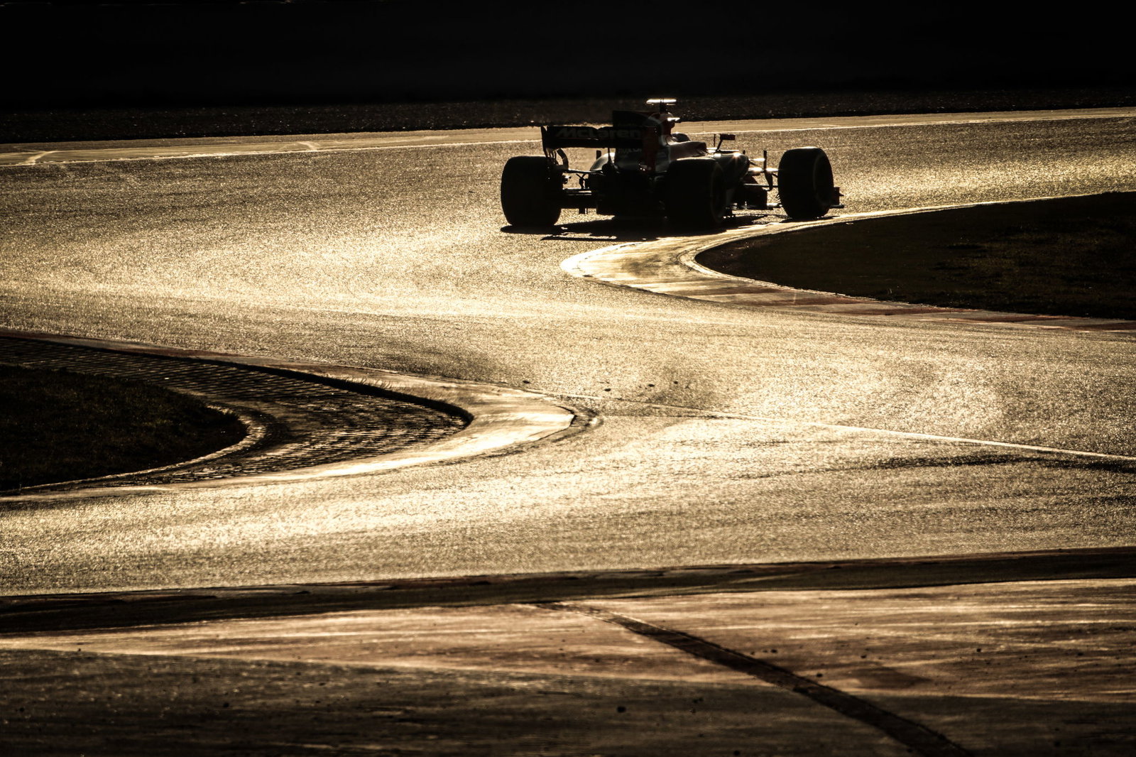 Alonso handed first extended McLaren F1 run in pre-season testing