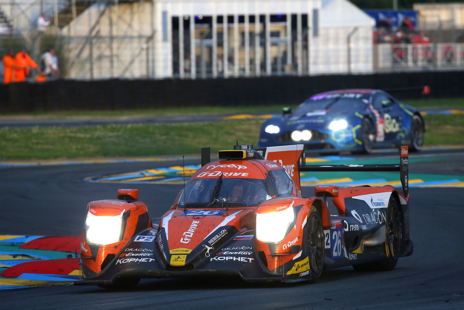 Porsche berusia 70 tahun dengan gaya kemenangan Le Mans 'babi merah muda', kemenangan GTE
