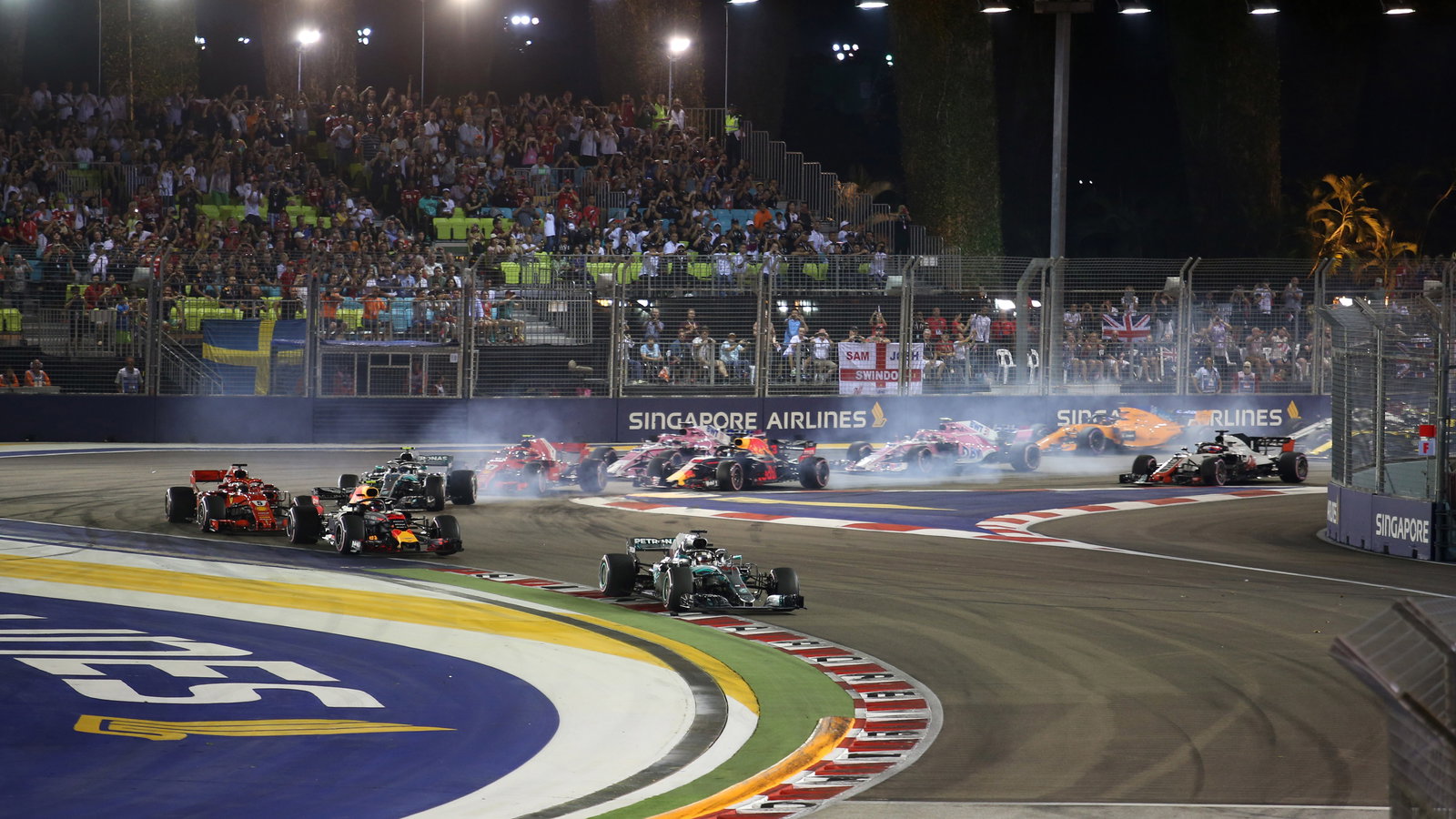 F1 Gossip: Air pollution levels threaten Singapore GP?