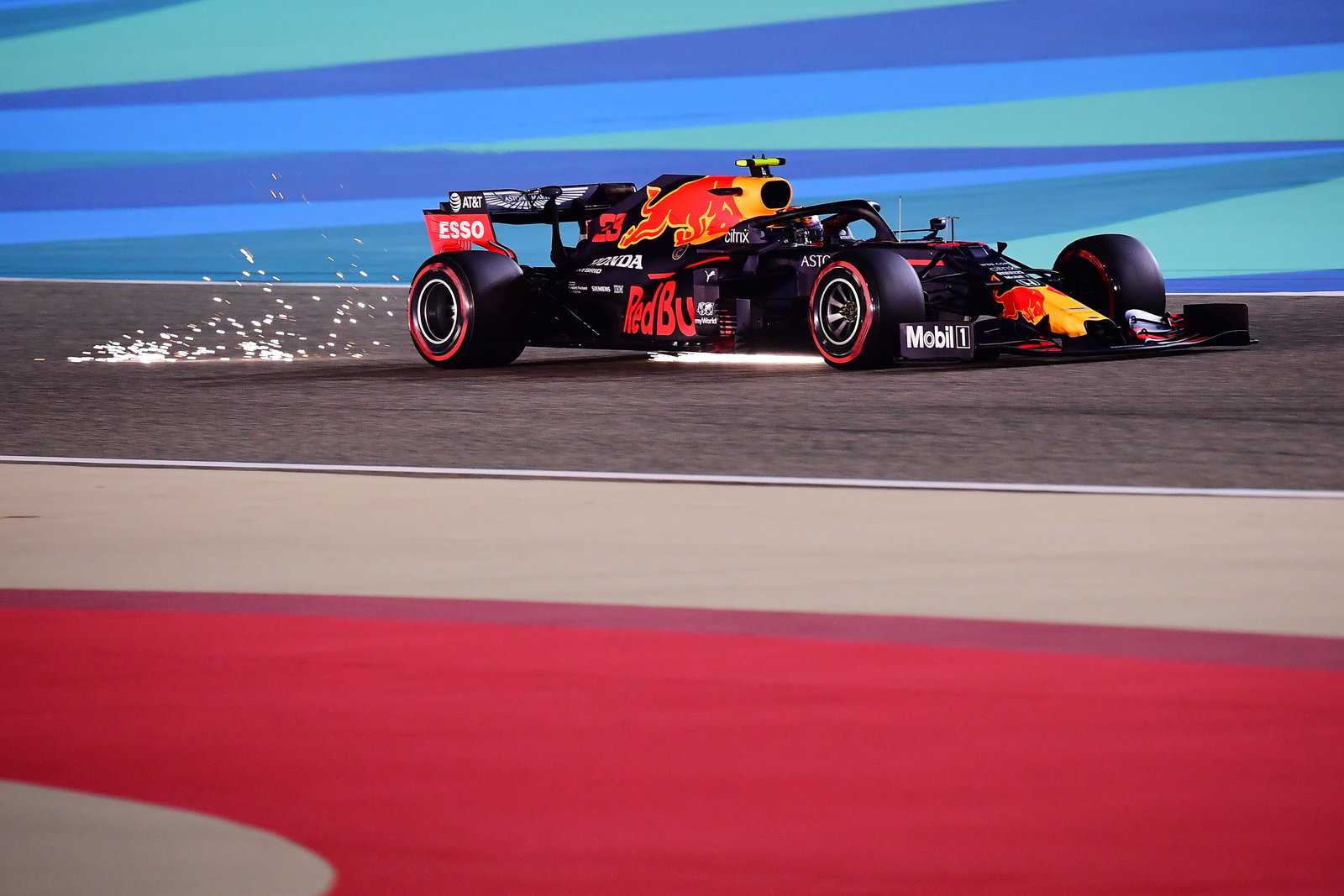 Albon wants to be a ‘thorn in Mercedes backside’ after F1 Bahrain GP recovery