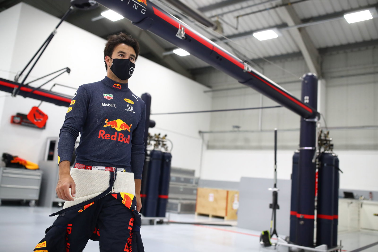 Carlos Sainz expects 'transition year' in debut Ferrari F1 season