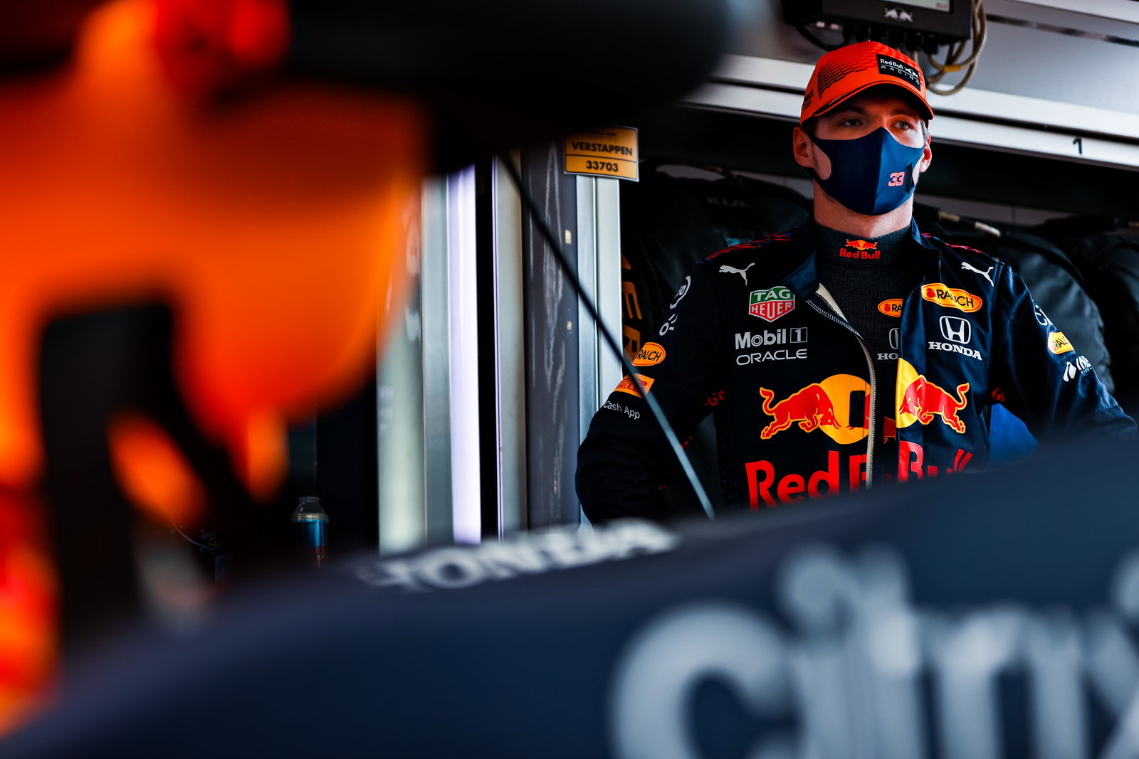 F1 GP Azerbaijan: Awasi Flexi-Wing, Spoiler Mobil Ditempeli Stiker