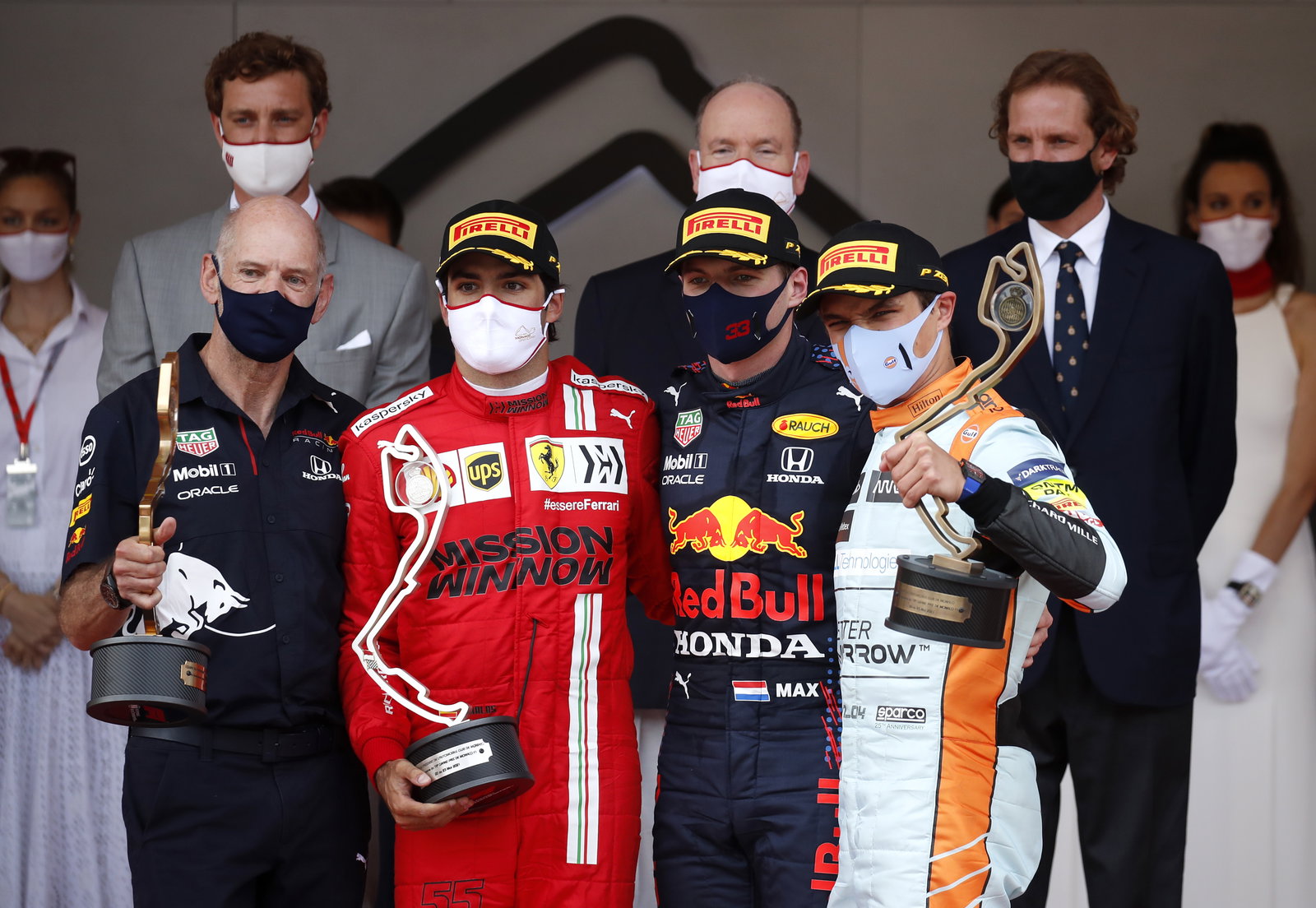 Hamilton critical of “really poor” Mercedes performance in F1 Monaco GP