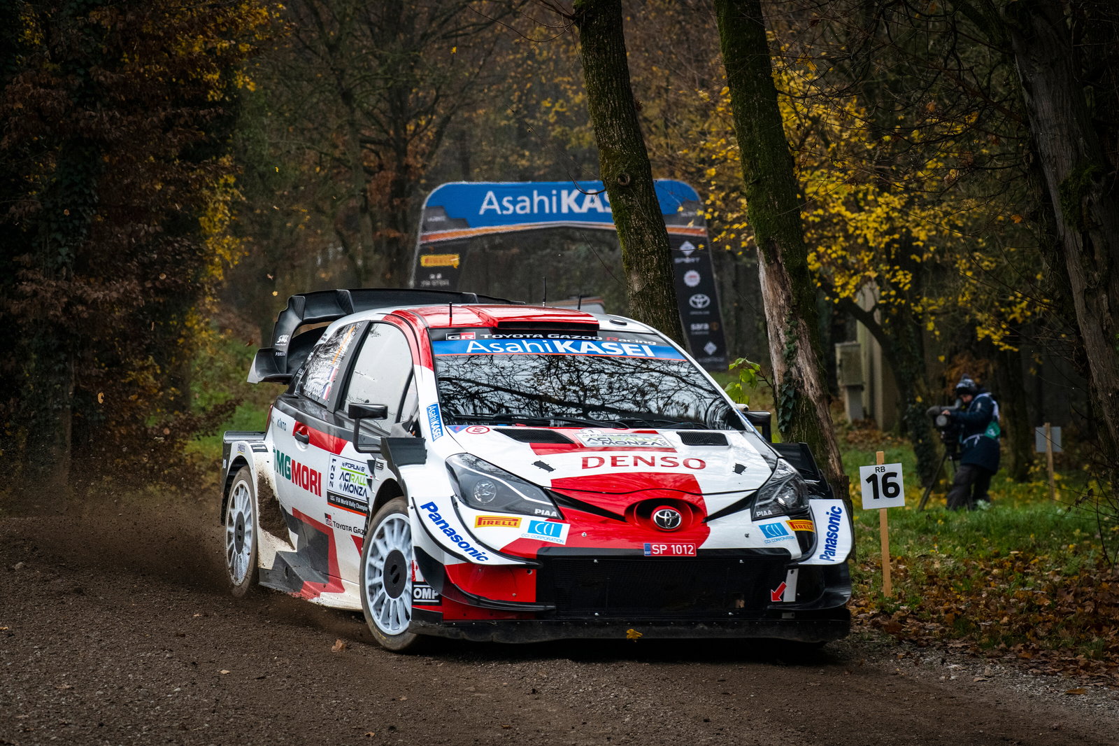 Pikirkan Gelar, Ogier Memilih 'Berlayar' untuk Sisa WRC Italia