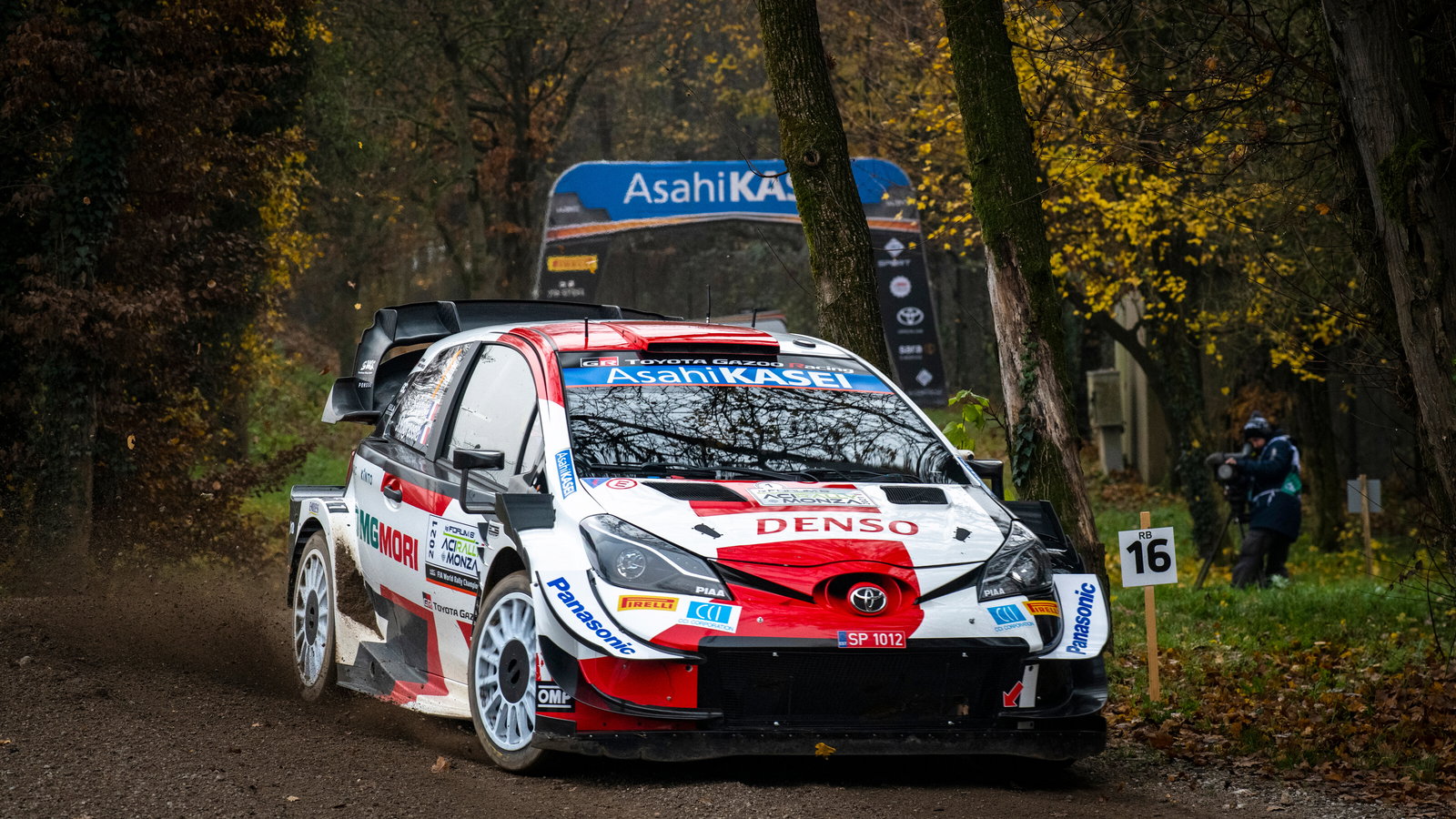 Ogier wins Rally Monza to seal eighth WRC drivers' crown