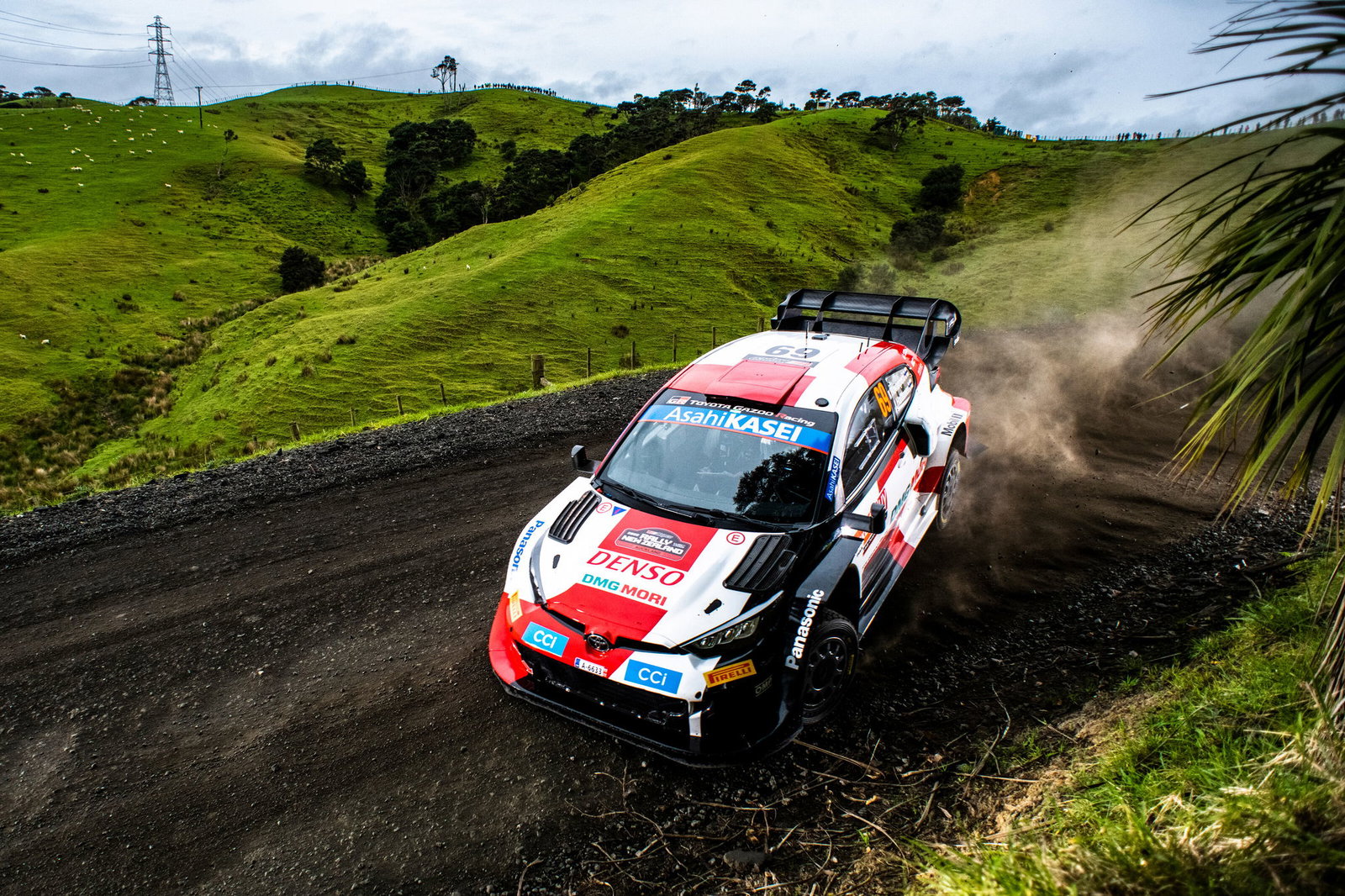 Tanak fends off rivals to hold narrow Rally New Zealand lead