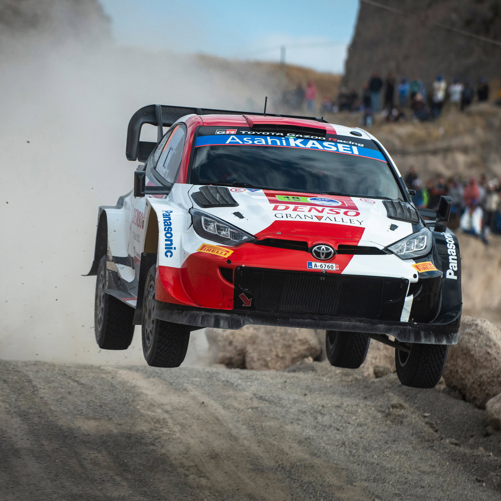 Rally de Portugal stunt was thank you for WRC fans - Solberg 