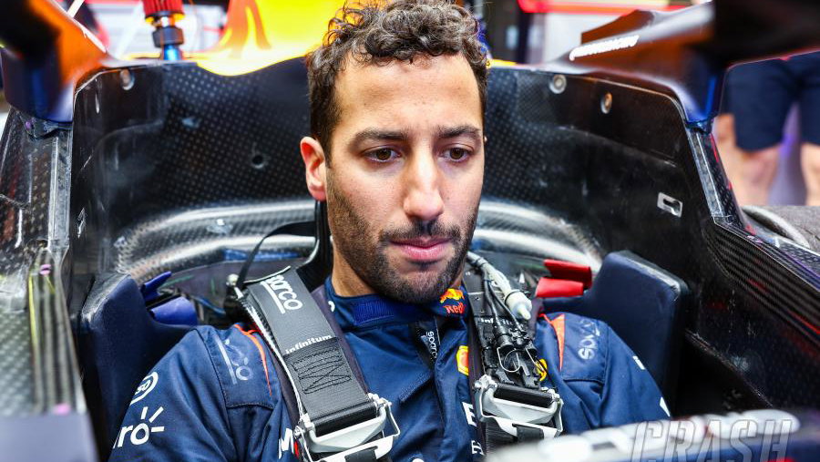 Daniel Ricciardo seeking ‘happy tears’ from crunch Silverstone test that could decide his F1 future