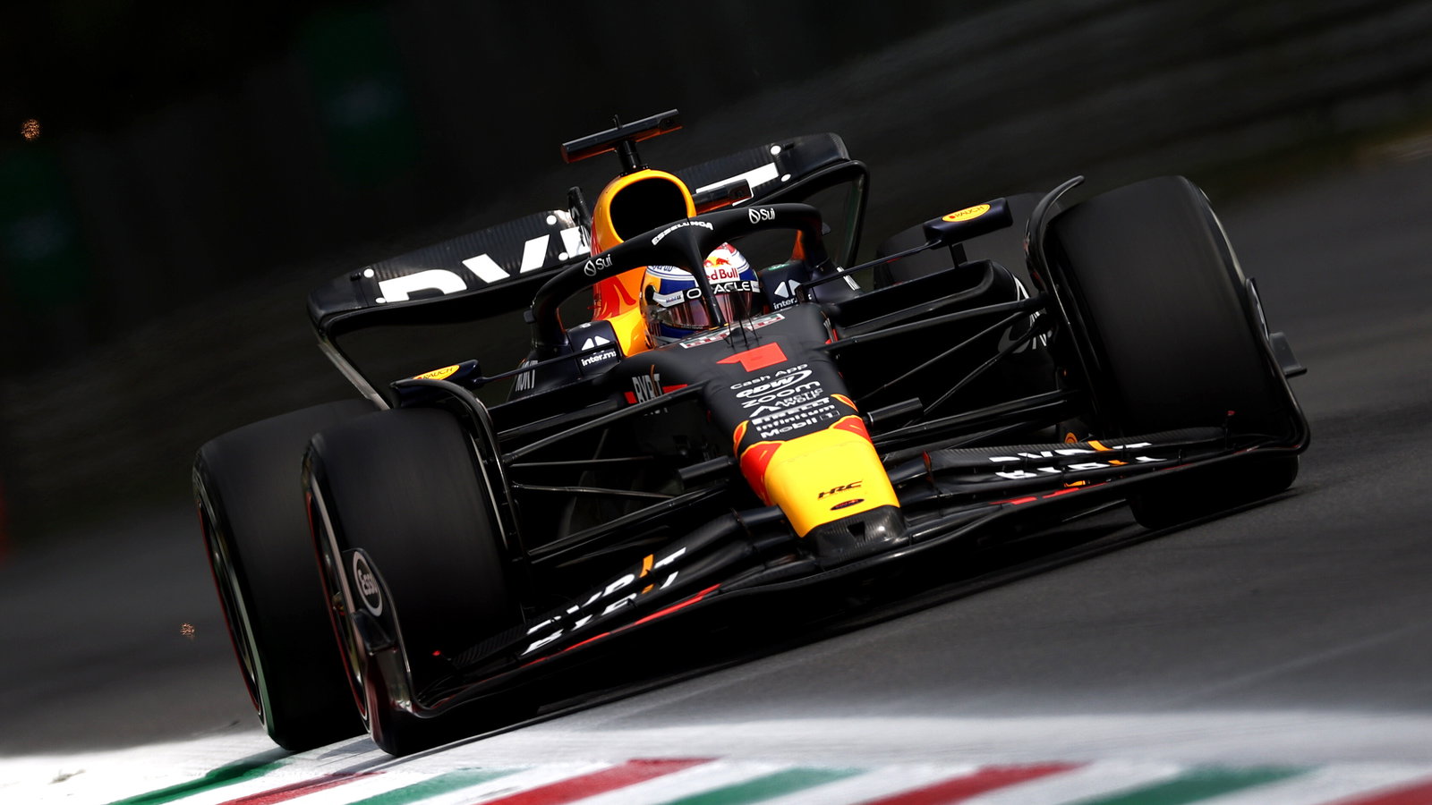 F1 GP Italia: Verstappen Mengungguli Sainz pada FP1