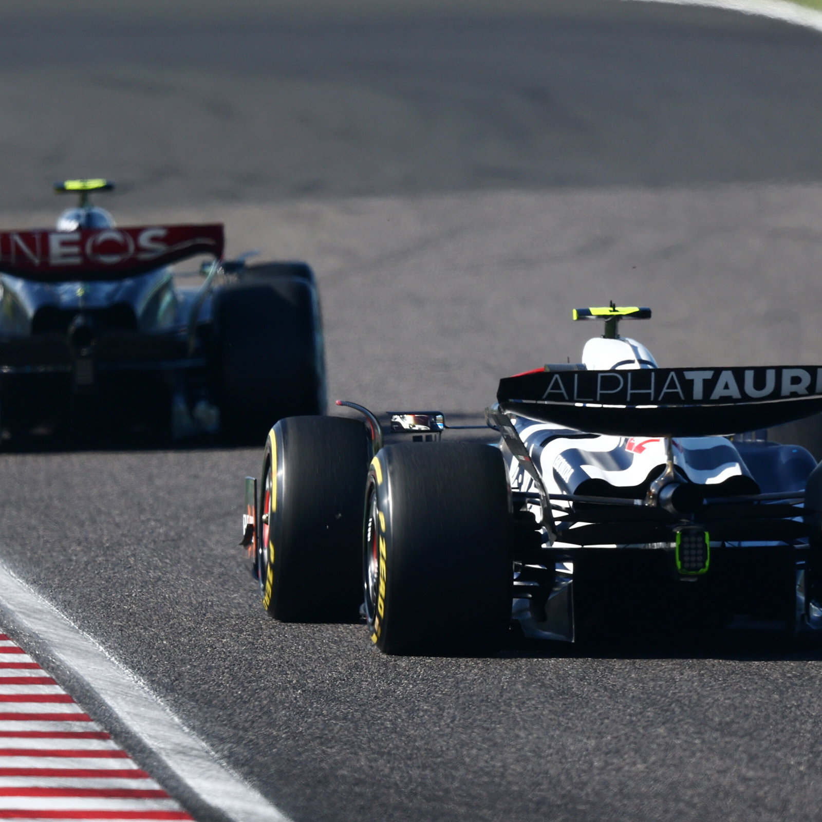 Alesi Vs Mansell (Japan 1994)