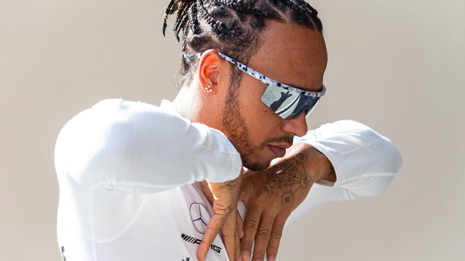 F1 Gossip: Lewis Hamilton in training for action movie role?