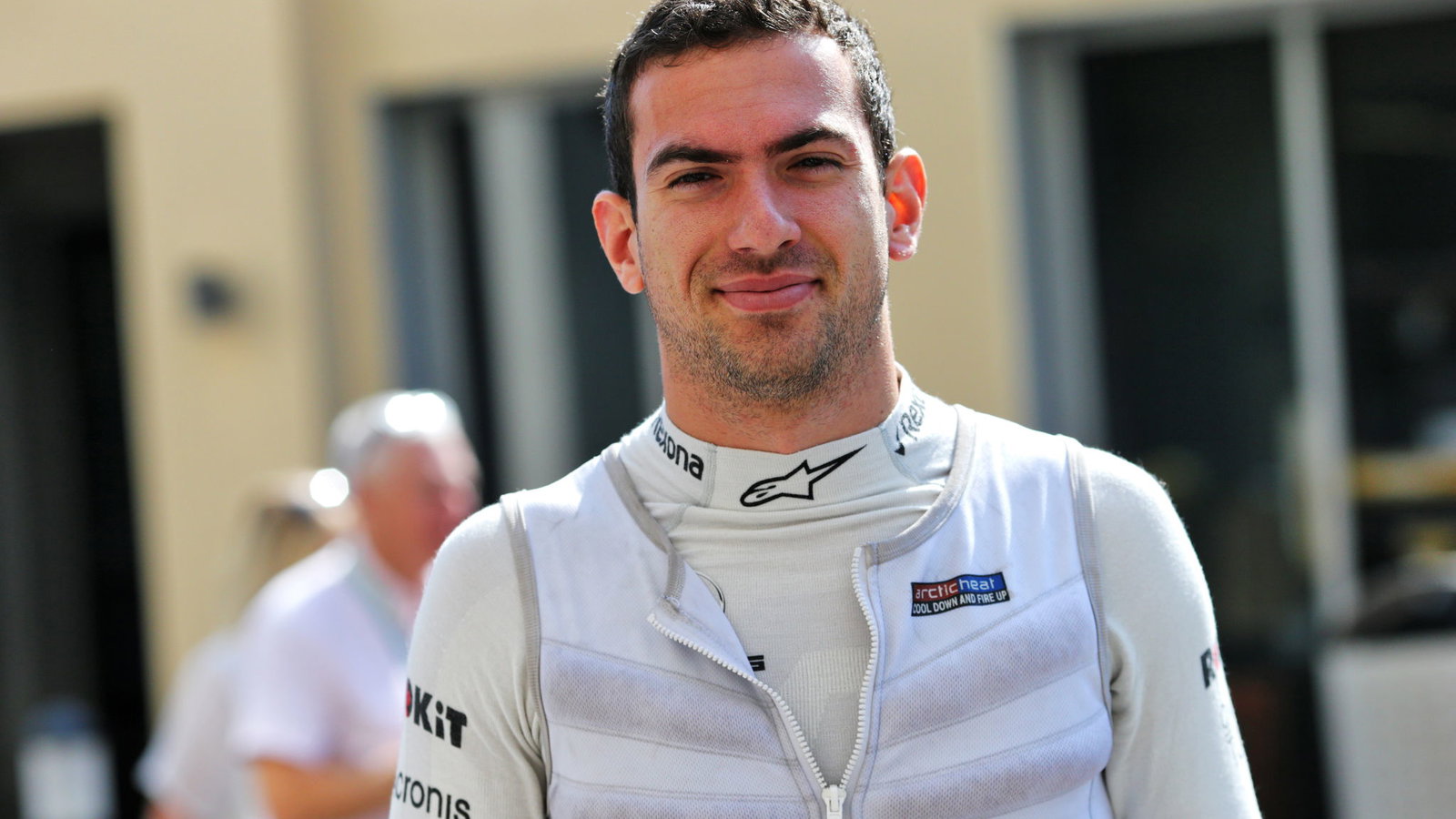 Nicholas Latifi menegaskan pilihan nomor F1 jelang musim debutnya