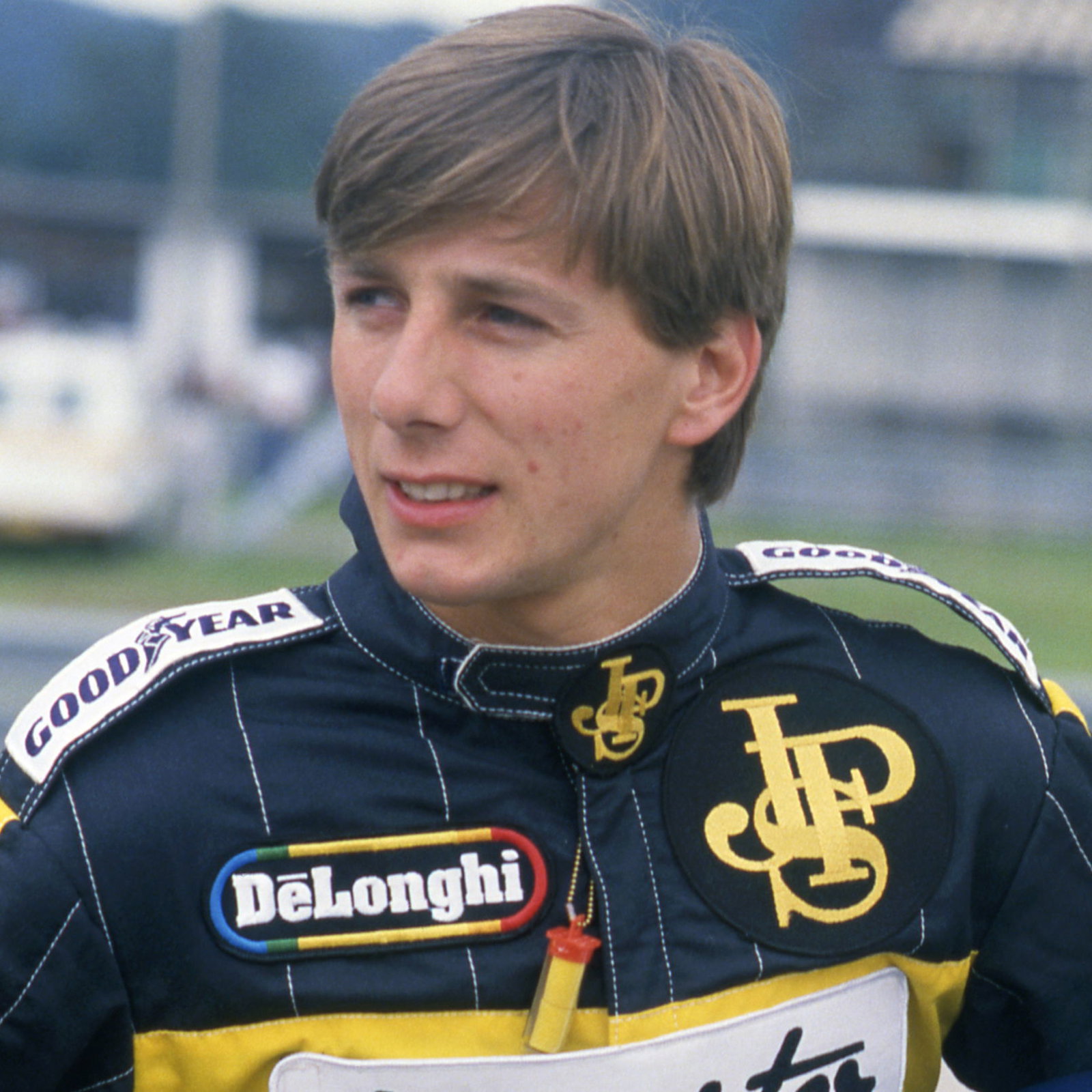 Maldonado confirmed with Lotus for F1 2016