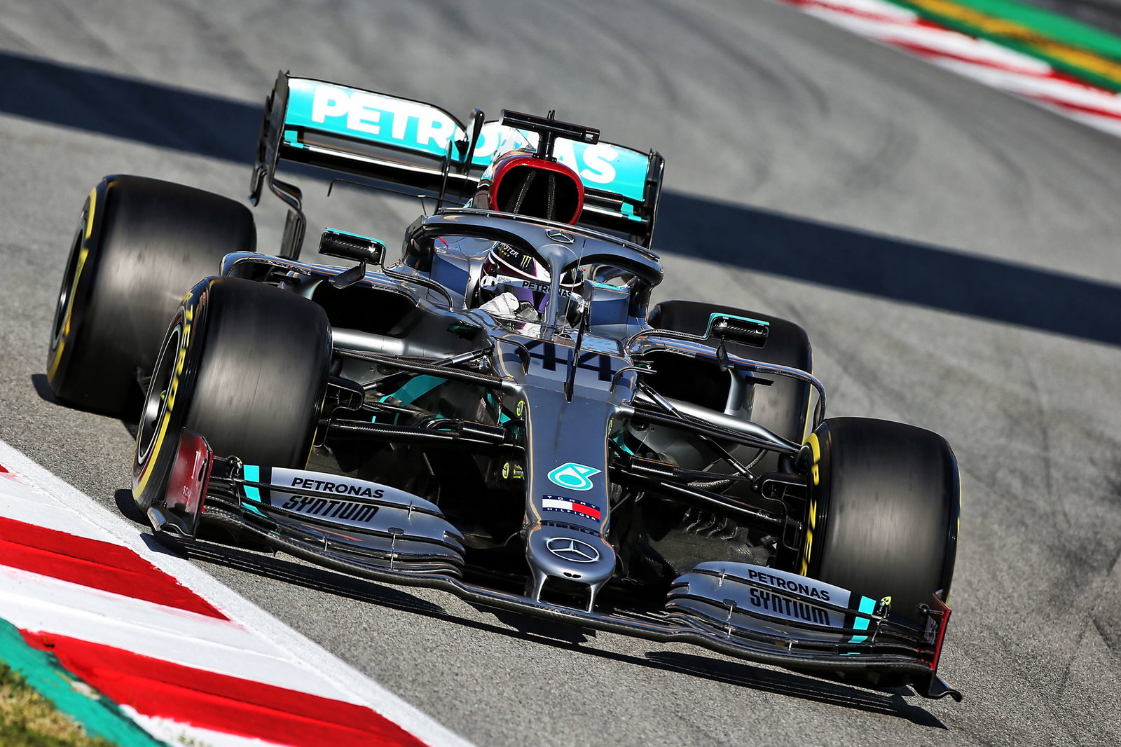 George Russell cruises to victory in F1’s Virtual GP finale