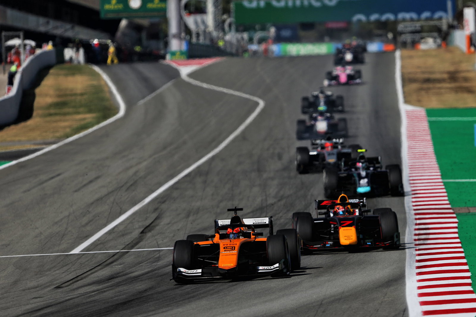Sean Gelael patah tulang belakang, absen balapan sprint F2 di Barcelona