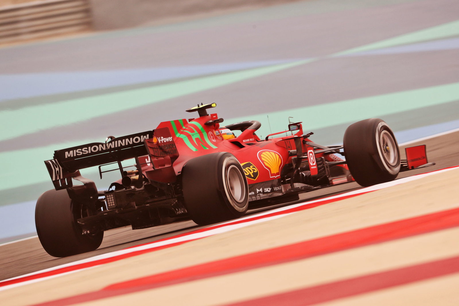 Mercedes: Bahrain F1 test gearbox issue “came out of nowhere”