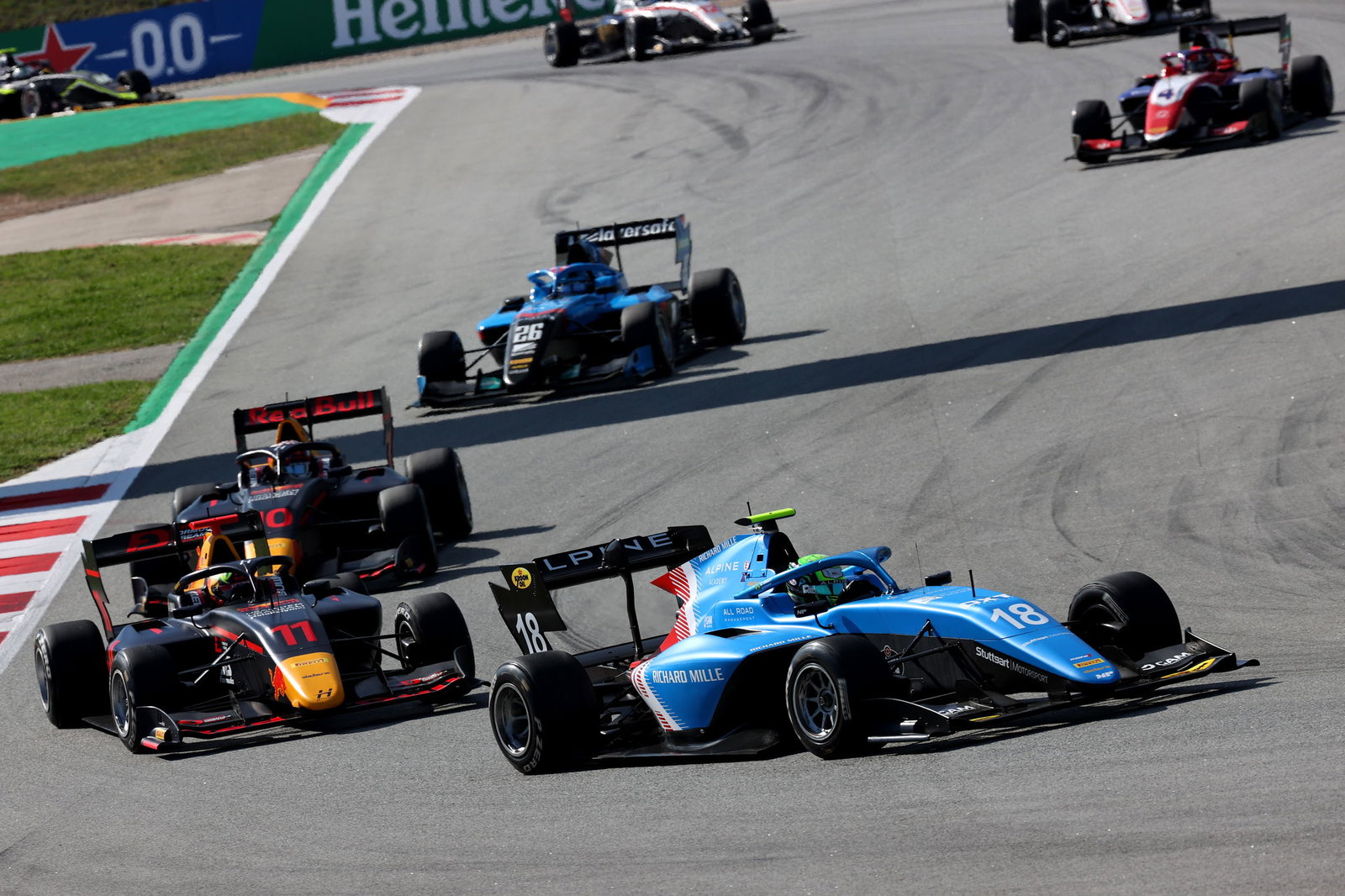 F3 Spanyol: Smoloyar Menangi Balapan Formula 3 Pertamanya
