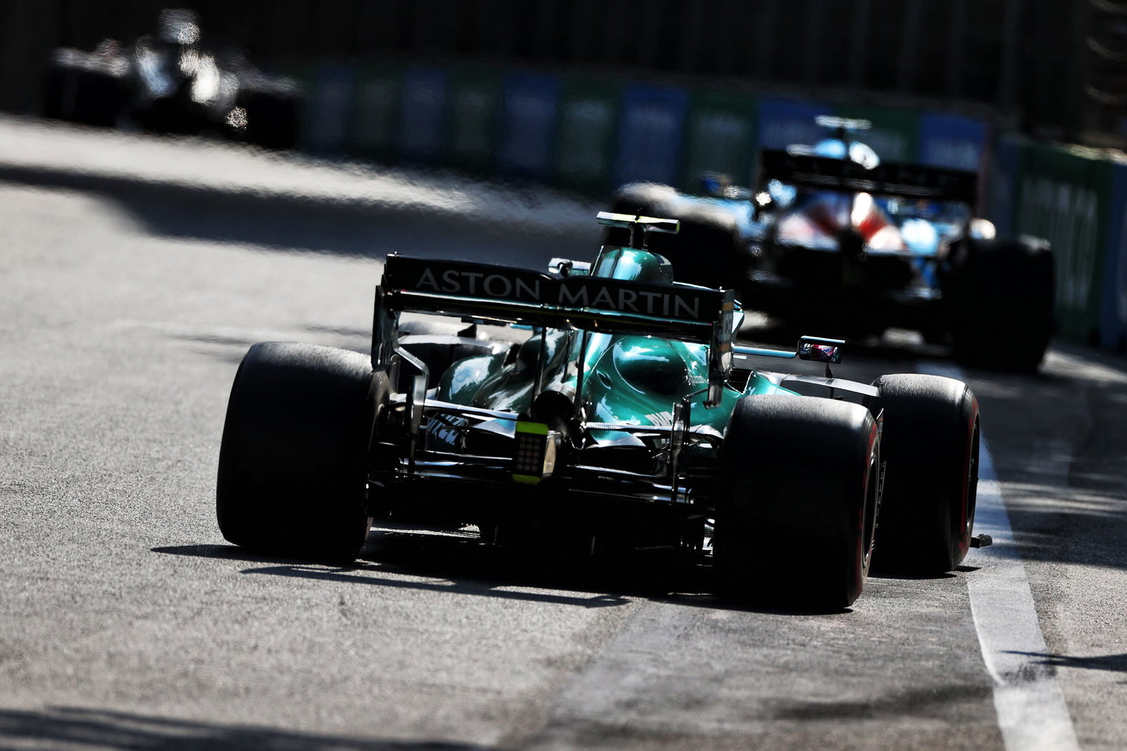 F1 Azerbaijan GP red-flagged after Max Verstappen tyre blow out