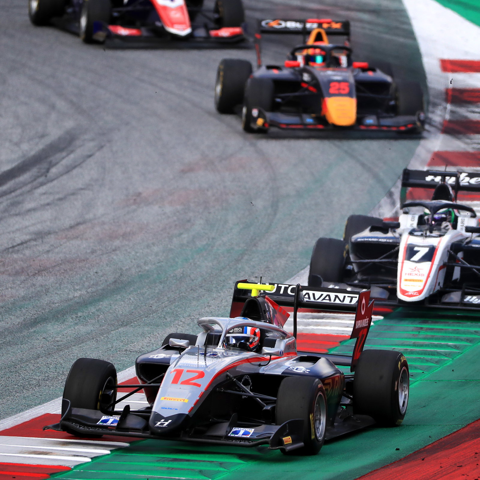 F3 Austria: Schumacher Mendominasi Sprint Race 2 dari Pole