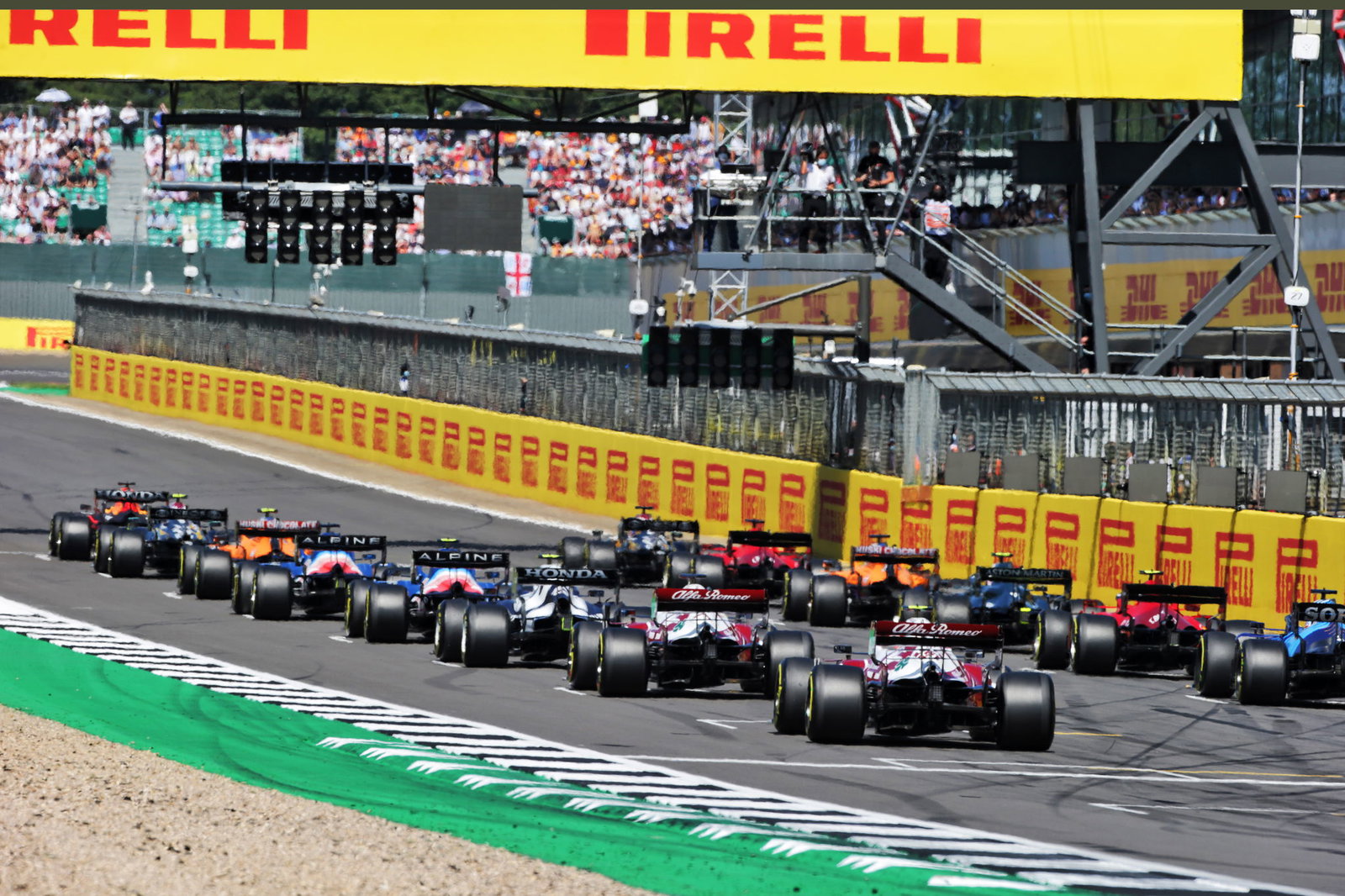 Horner reveals Verstappen’s Silverstone crash cost Red Bull $1.8 million