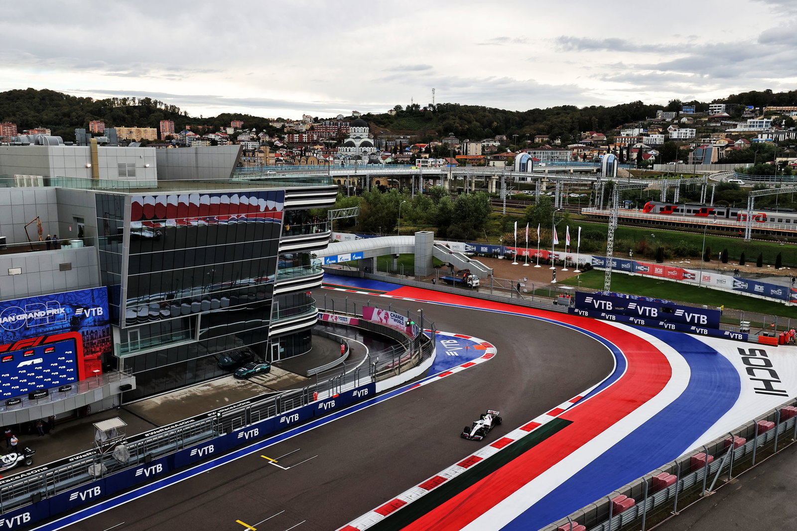 Hasil Tes Pra-Musim F1 Barcelona - Laptime Kamis Jam 11 Pagi