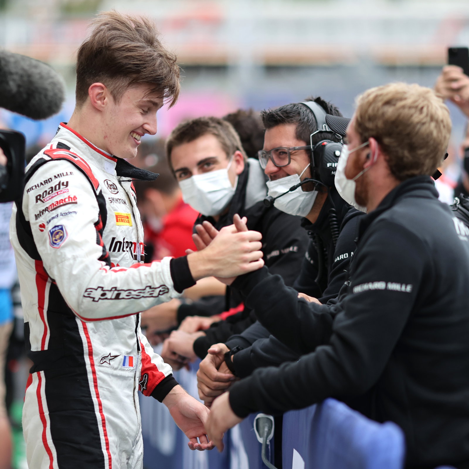 FIA Formula 2 2021 - Bahrain - Full Feature Race Results