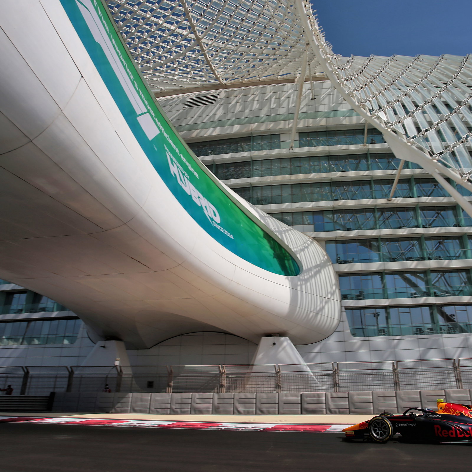 Zhou takes fourth F2 victory of the season in Abu Dhabi